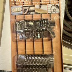 Vinyl siding hooks