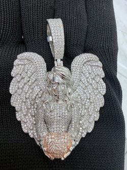 925 silver Iced Out Angel Wings Moissanite Pendant
