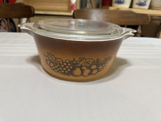Vintage Pyrex Old Orchard # 475 Casserole Dish With Lid