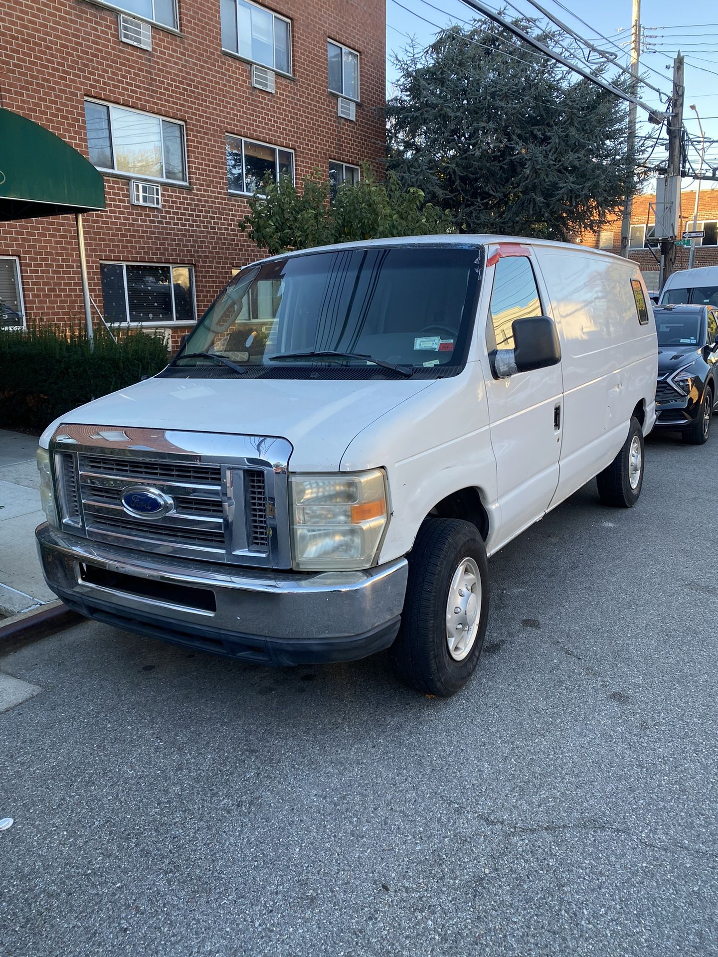 Ford E-250 Superduty 2009