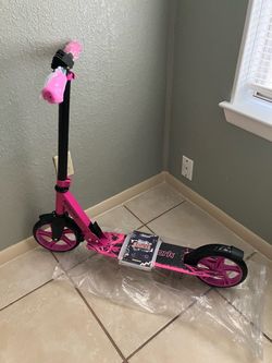 Kick Scooter with 8 inch Wheels NEW