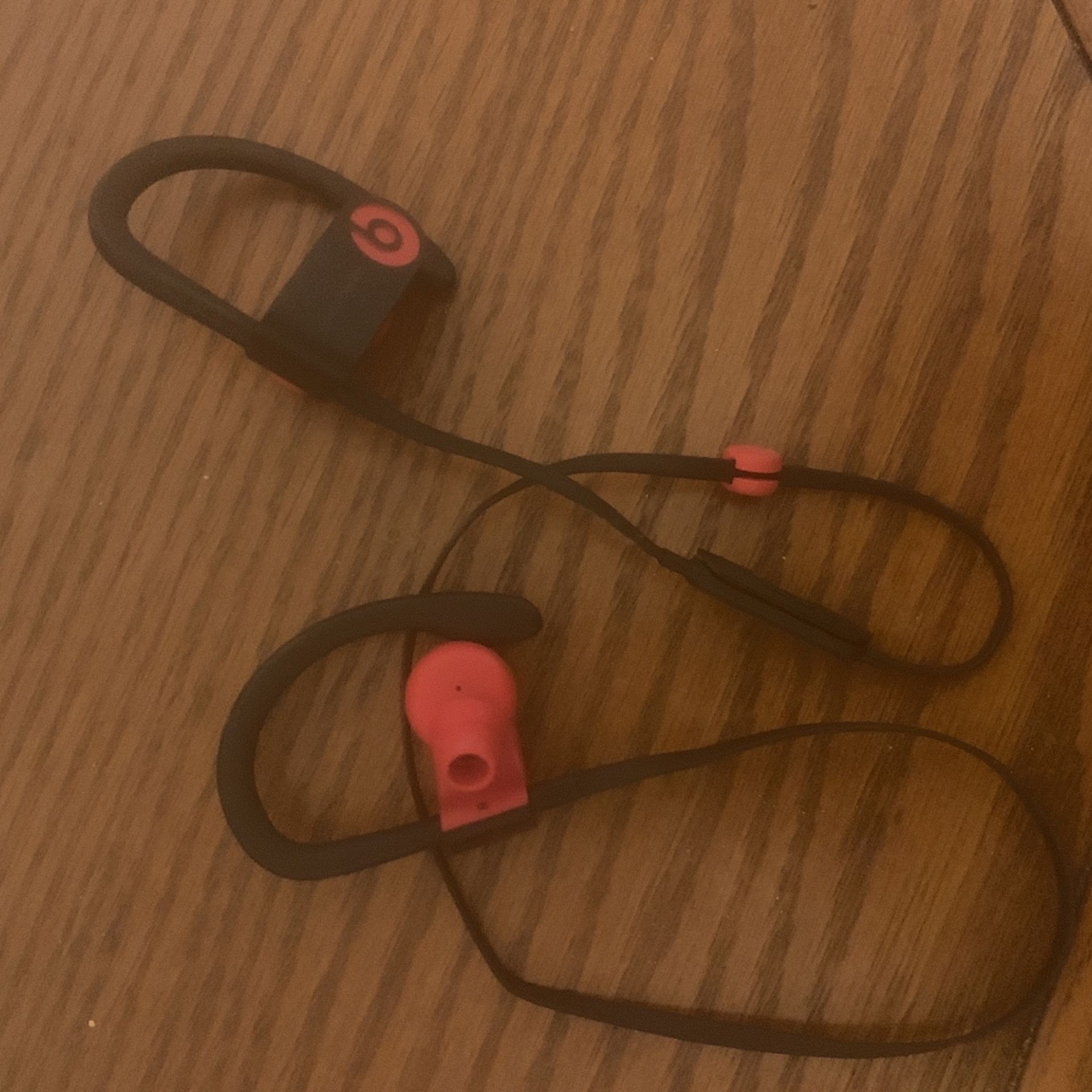 Powerbeats 