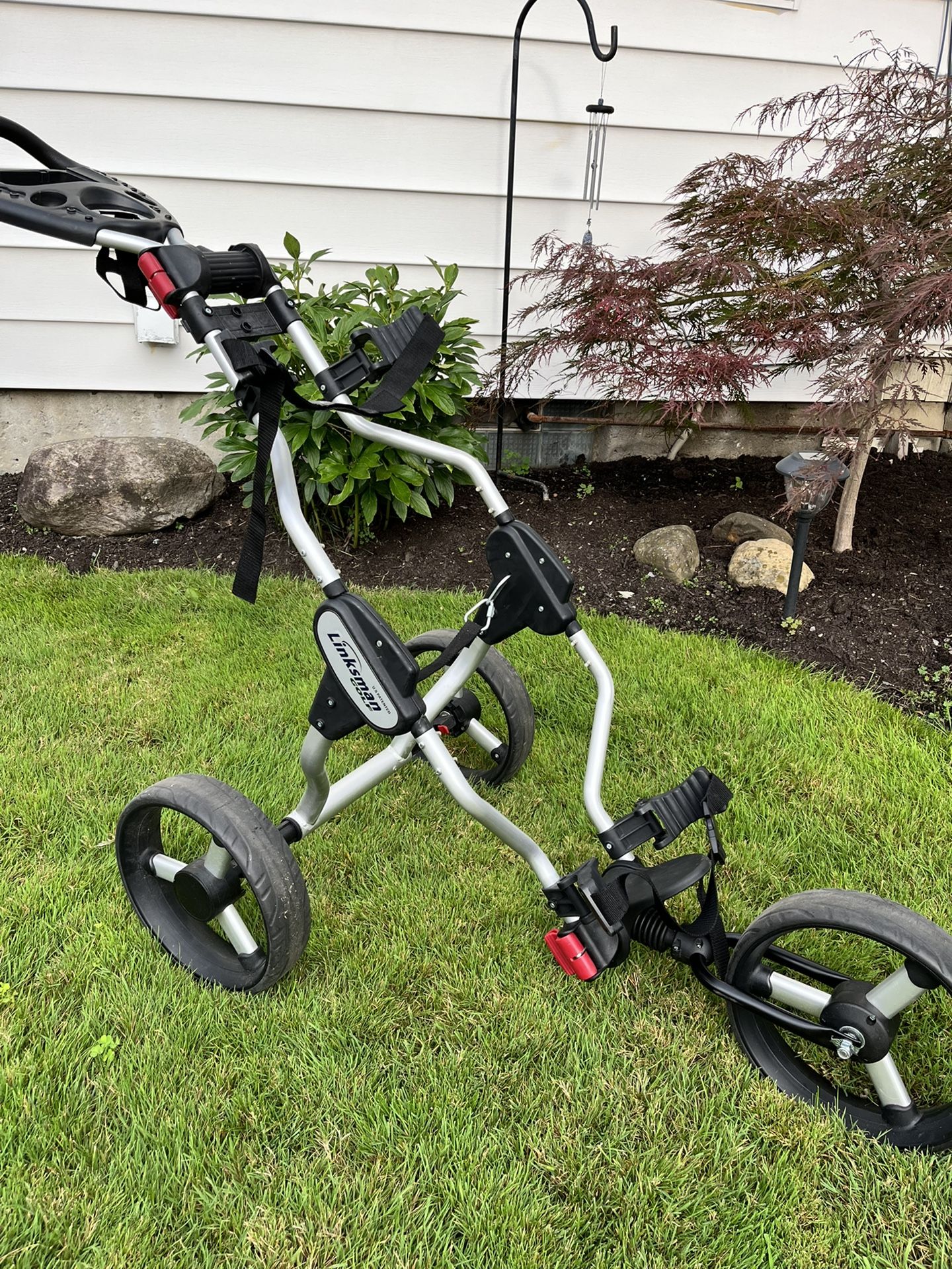Linksman Golf 3- Wheel Push Cart
