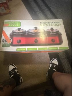 Slow cooker
