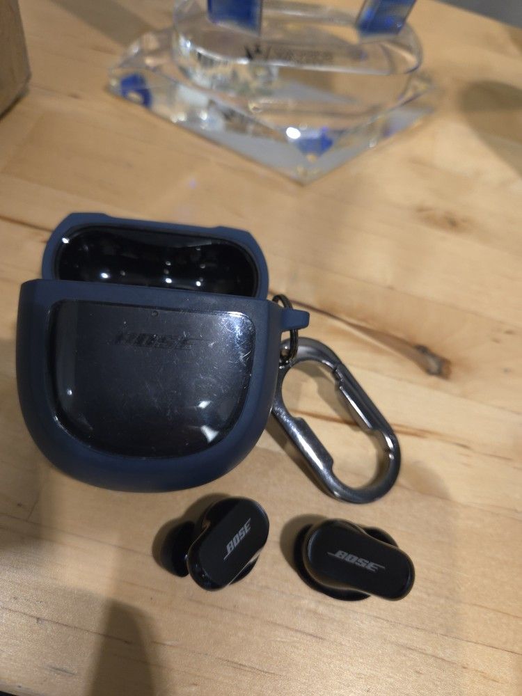 Bose Quiet Comfort II With Carry Case