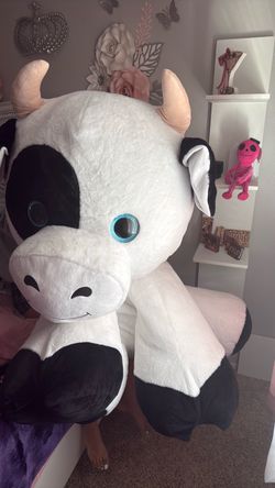 Big cow plushie