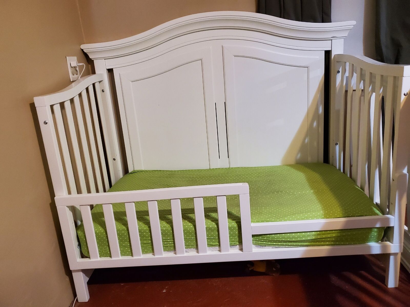 Crib With Bed Expansion Kit And Mattress