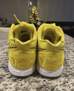 Nike Kyrie SpongeBob Size 7 for Sale in Fontana CA OfferUp