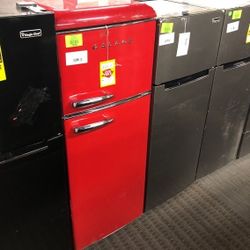 Galanz Fridgerator BCD 215V 62h 7 16