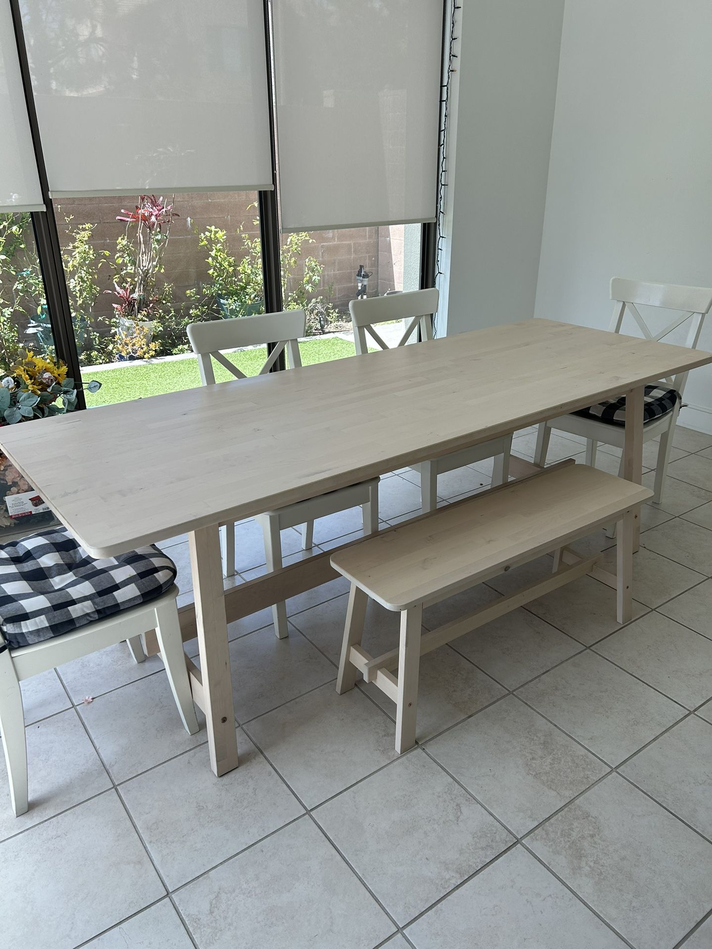 IKEA Dining Table Set With 4 Chairs And Bench