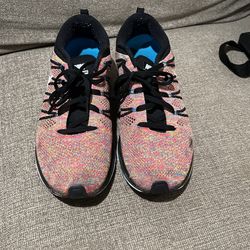 Used Multicolor Nike Flyknit Trainers Sz 9.5