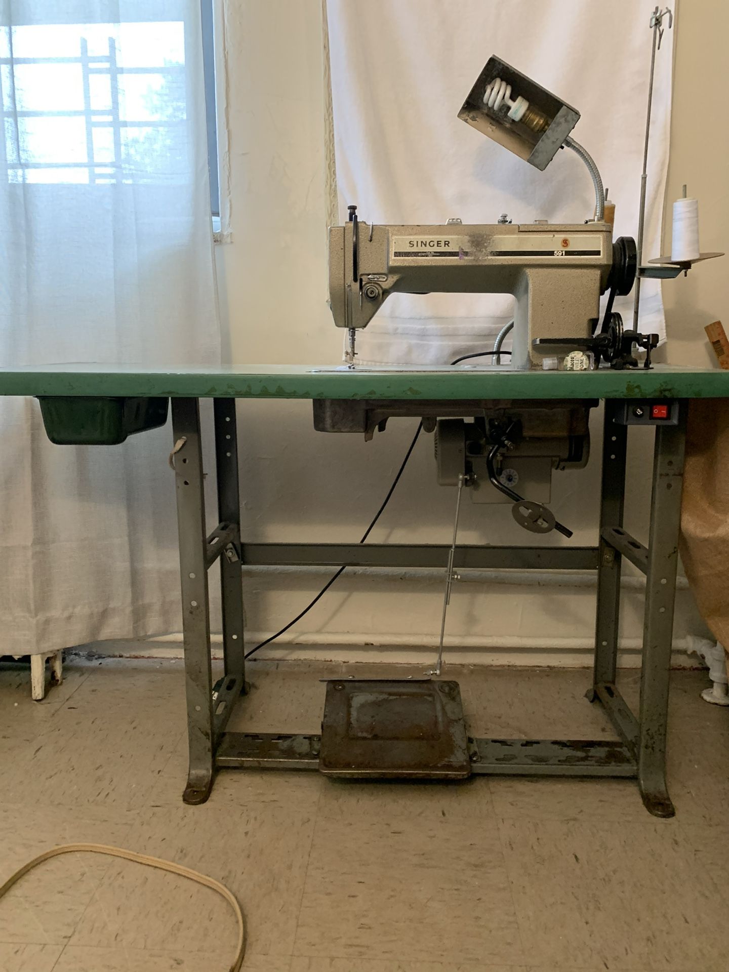 Singer Sewing Machine