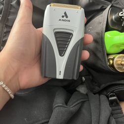 Andis Foil Shaver