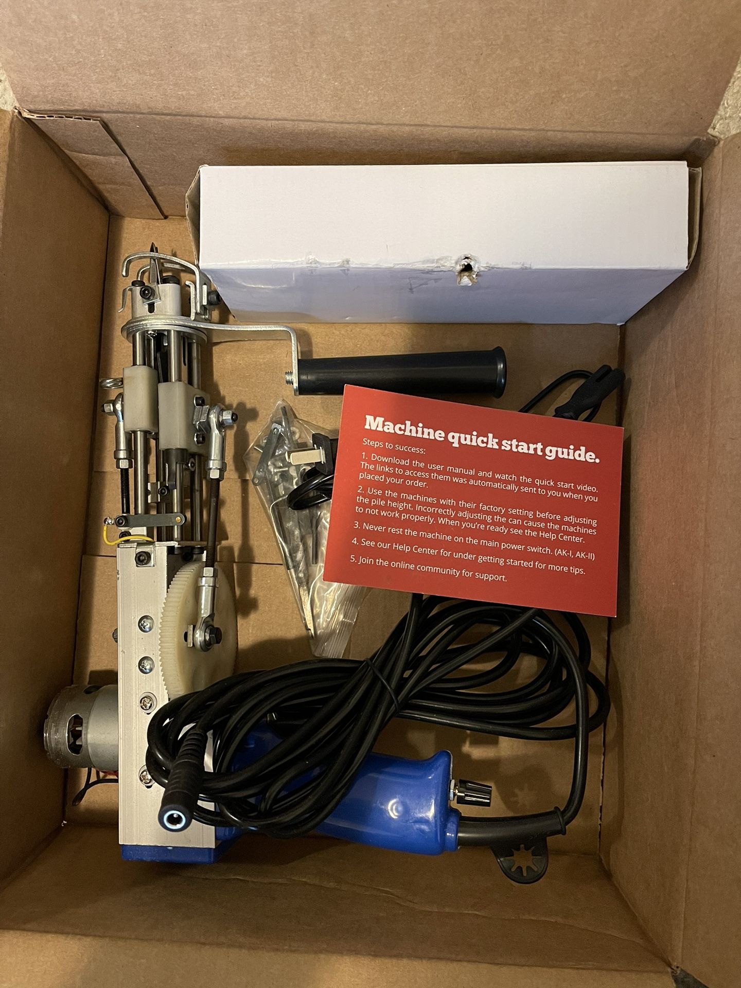 Tuft The World Brand New Tufting Machine Cut pile Ak1