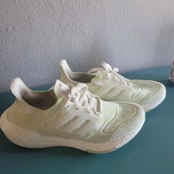 Adidas Men Size 7