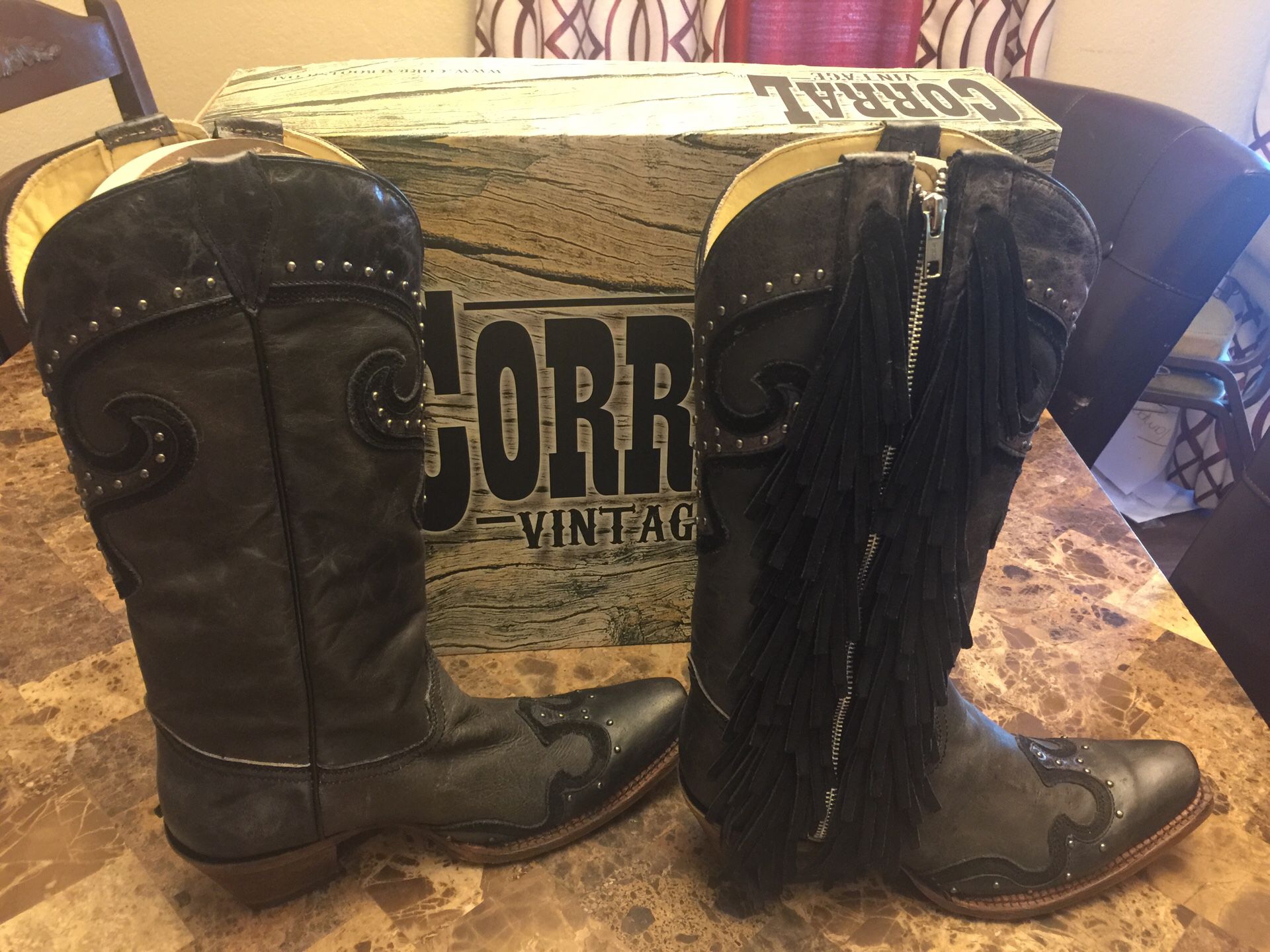 New Corral vintage fringe boots - woman’s size 9