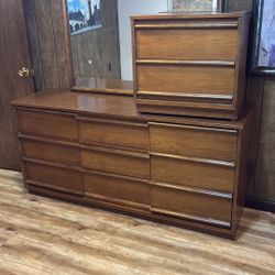 Gavetero Y Mesa De Noche