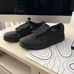 brand new travis scott jordan 1 comes with original laces