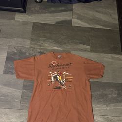 Vintage Clothes Looking To Sell Please