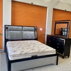 King Sized Bedroom Set