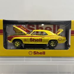M2 Machines 1:24 Scale Shell Gas Chase 1969 Chevy SS/RS
