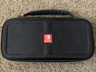Nintendo switch Deluxe Game Traveler Case