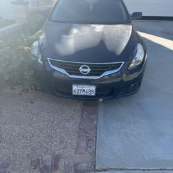 2012 Nissan Altima Coupe