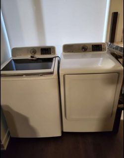 Samsung Washer And Dryer Set * Free Delivery To Door *