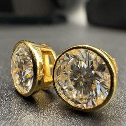 Unisex Moissanite Stud Earrings – 2.0ct Each – GRA Certified – Yellow Gold Plated 