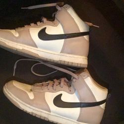 Nike Women’s Dunk High 