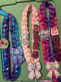 Graduation Leis for girls