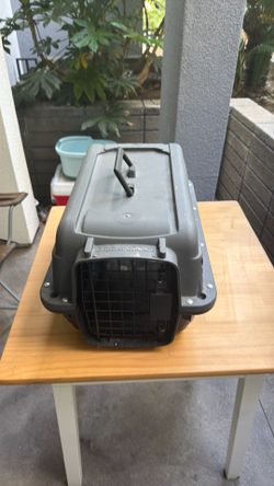 Pet carrier