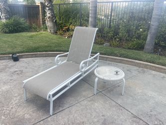 Pool Lounge And Table