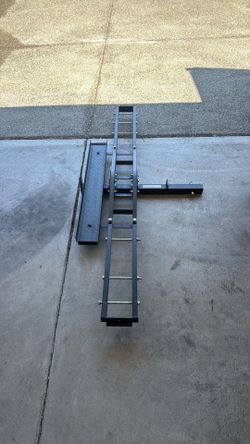 Dirtbike hitch carrier