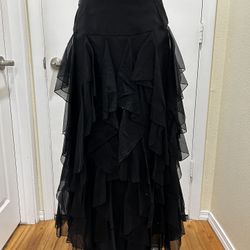 Long handkerchief skirt