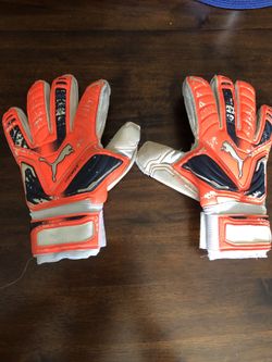 Puma Goalkeeper Gloves