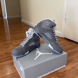 Jordan 5 Wolf Grey (Size 10.5M) NEW DS w/ Proof of Purchase
