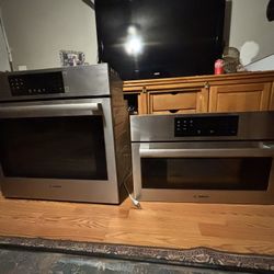 Oven And Microwave Set