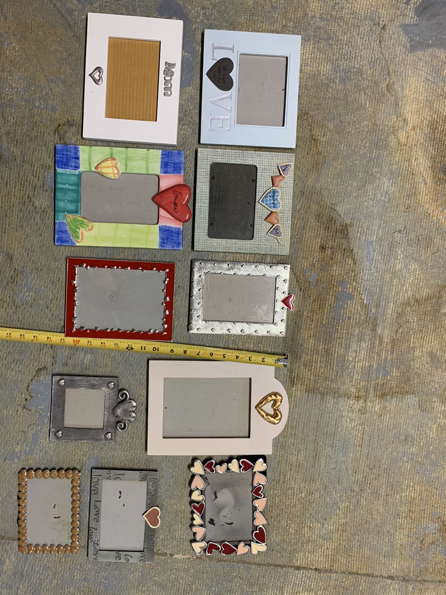 Heart picture frames. Artwork. Photo. for Sale in Boca Raton, FL OfferUp