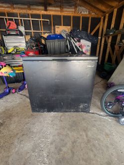 Magic chef chest deep freezer