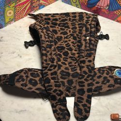 Artipoppe zeitgeist Leopard Baby Carrier 