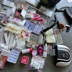 Nail Supplies 