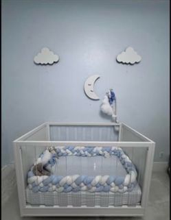 Pottery Barn Kids Crib