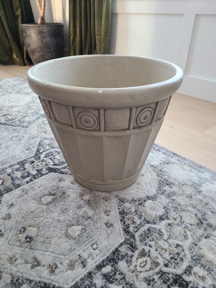 Indoor planter