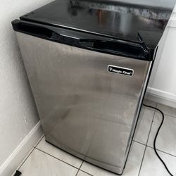 mini freezer magic chef