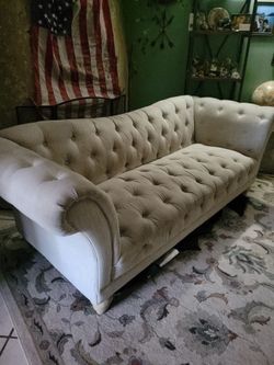 Tufted Couch / Sofa