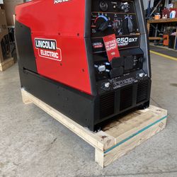 Lincoln Ranger 250 GXT Engine Driven Gas Welder/Generator