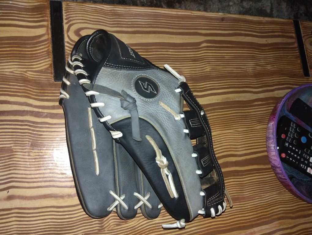 Suncoast Melee 15" Softball Glove