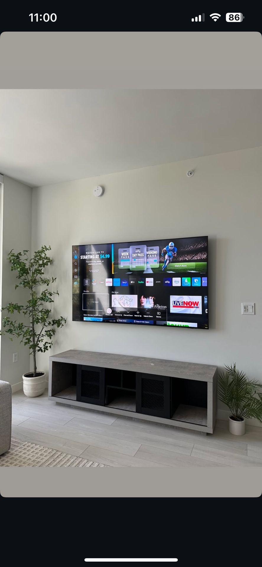 Tv Mount/TV on Your Wall