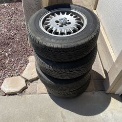 e30 stock bottle cap wheels 